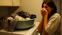 Eine einfache neue Methode, mit der selbst muffige Wäsche wieder frisch duftet